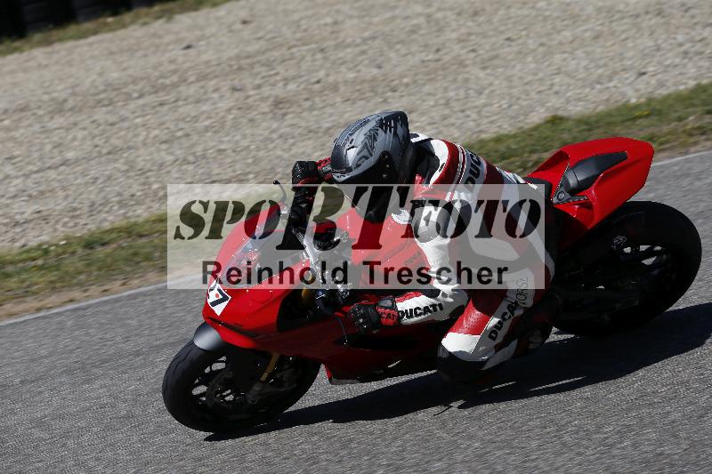 /05 07.04.2026 Cornu Master School ADR/Gruppe rot/27